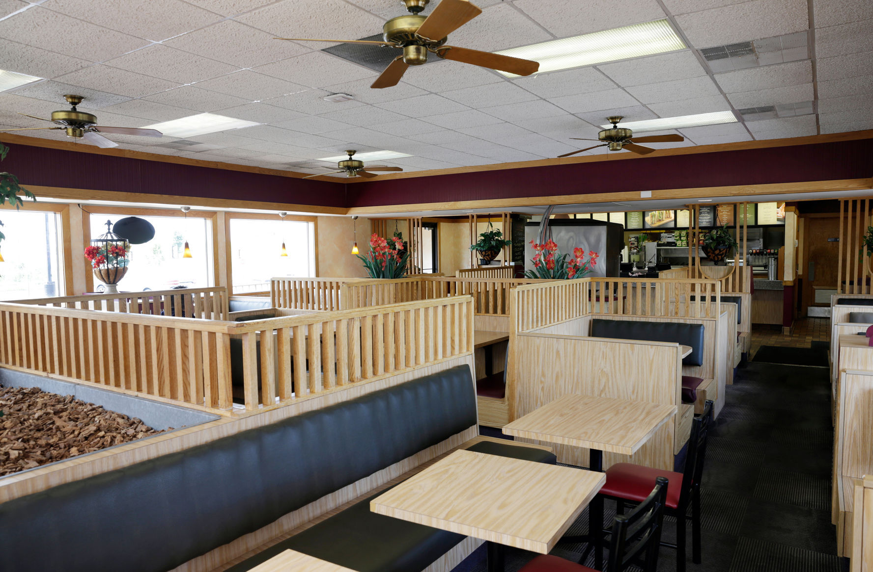Sliced dining room